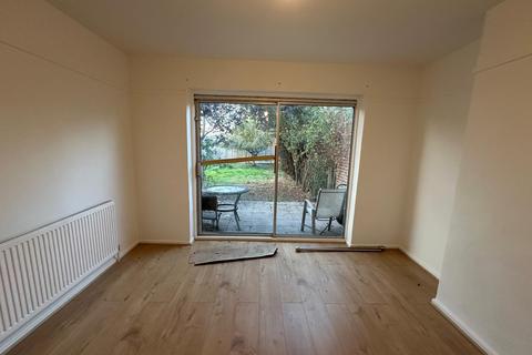 undefined, Westcliff-On-Sea, SS0