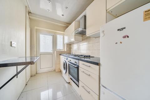 2 bedroom apartment for sale, The Hyde, London NW9