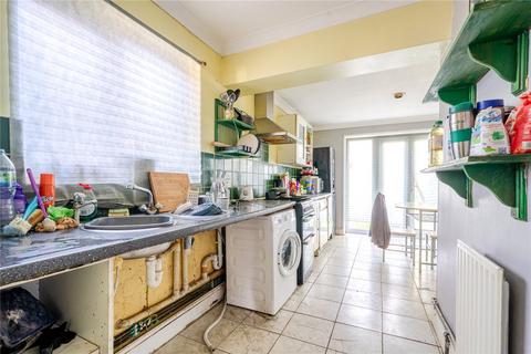 2 bedroom detached house for sale, Scrapsgate Road, Minster On Sea, Sheerness