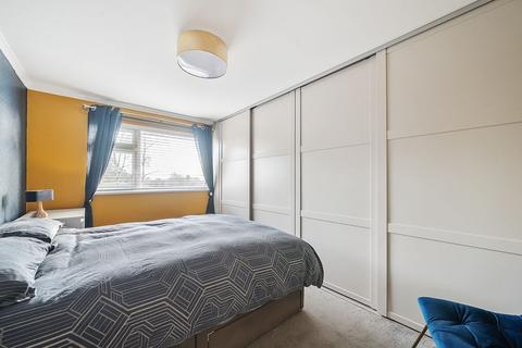 5 Frobisher Close, Ringwood, BH24 1UH