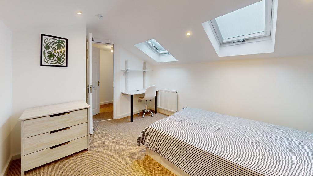 Rufford-road-l6-3be-969696