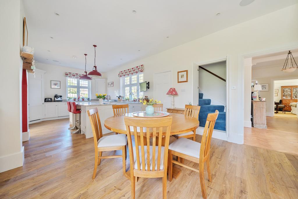 Kitchen / Breakfast Room