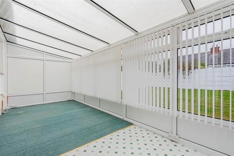 2 bedroom semi-detached bungalow for sale, Cliffwood View, Barry