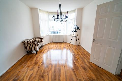 4 bedroom semi-detached house for sale, Stanway Road, Solihull B90