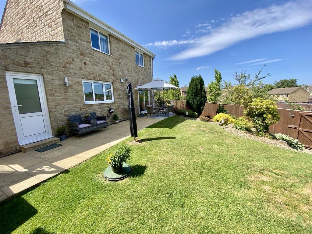 Bramleys Estate Agents - Oakfield Drive - Mirfield