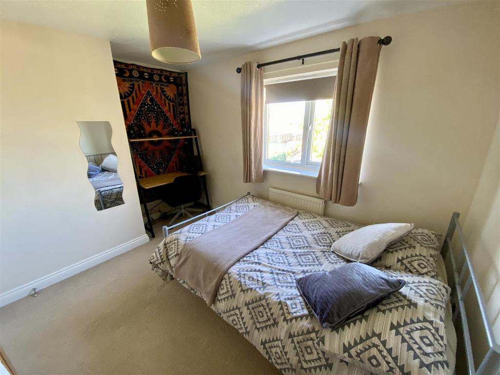 Bramleys Estate Agents - Oakfield Drive - Mirfield