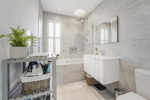 38 Carlton Park Avenue, London, SW20 8BL