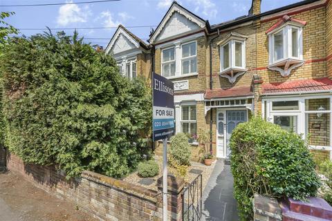 38 Carlton Park Avenue, London, SW20 8BL