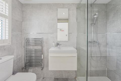38 Carlton Park Avenue, London, SW20 8BL