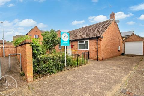 2 bedroom detached bungalow for sale, Norgate Way, Norwich NR8