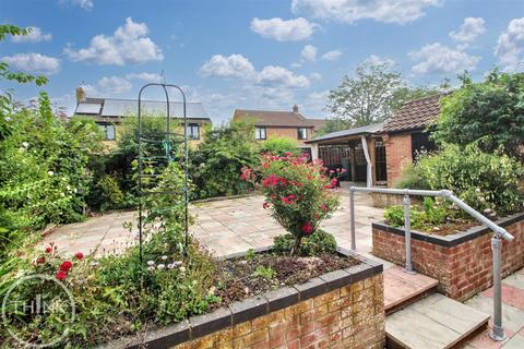 2 bedroom detached bungalow for sale, Norgate Way, Norwich NR8