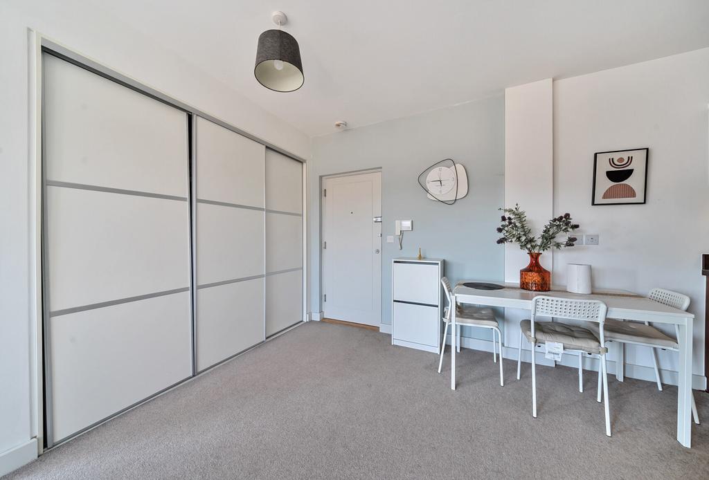 1313914-10-68531a...