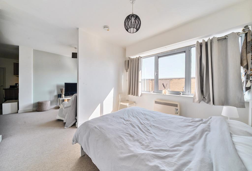 1313914-3-68531a1...