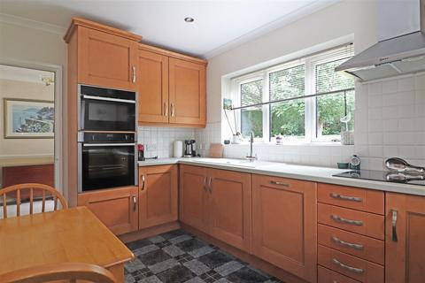 undefined, Haigh Crescent, Redhill