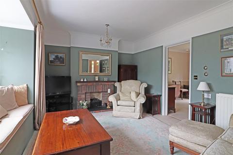 undefined, Haigh Crescent, Redhill