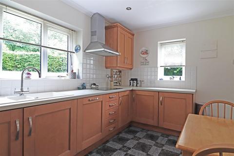 undefined, Haigh Crescent, Redhill
