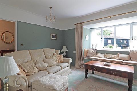 undefined, Haigh Crescent, Redhill