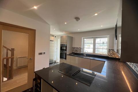 3 bedroom house for sale, 7-9 Cranworth Mews, La Vallee Des Vaux, St Helier