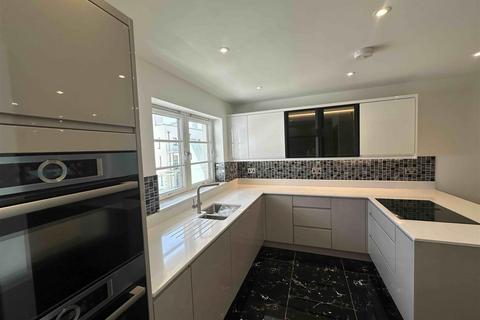 3 bedroom house for sale, 11-12 Cranworth Mews, La Vallee Des Vaux, St Helier