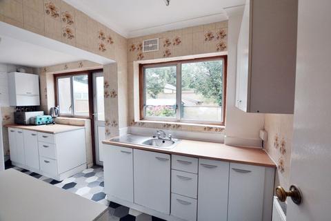 undefined, Cleveland Road, Uxbridge, UB8