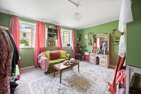 undefined, Belsize Road, South Hampstead NW6