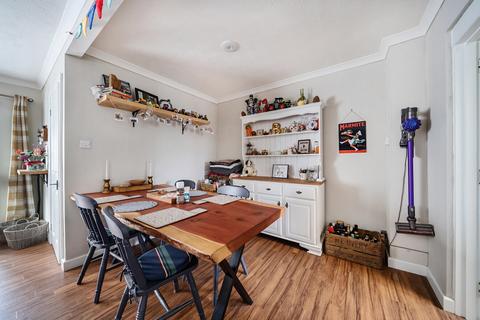 23 Cedar Road, Faringdon, SN7 8AY
