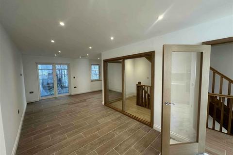 3 bedroom house for sale, 5-6 Cranworth Mews, La Vallee Des Vaux, St Helier