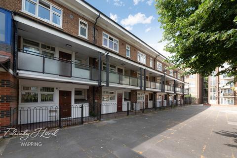 1 bedroom flat for sale, Cable Street, London