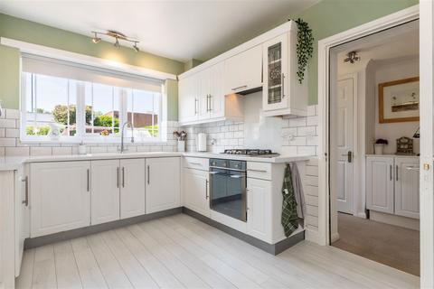 4 bedroom detached house for sale, London Road, Derby DE72