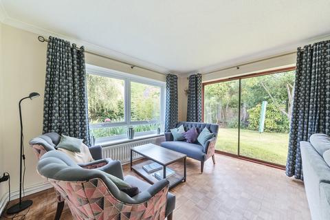 4 bedroom detached house for sale, Dolphin Close, Haslemere, GU27