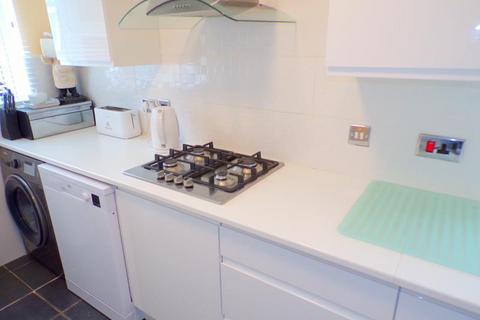 3 bedroom end of terrace house for sale, Boveridge Gardens, Bournemouth, Dorset