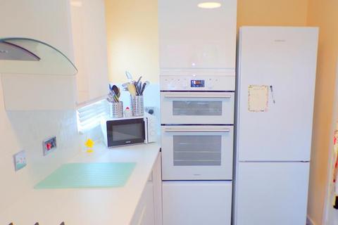 3 bedroom end of terrace house for sale, Boveridge Gardens, Bournemouth, Dorset