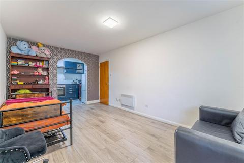 undefined, 200 Lampton Road, Hounslow TW3