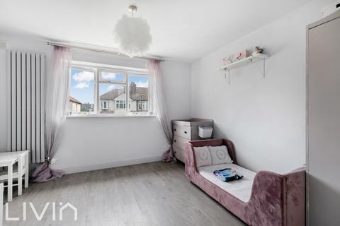 92a Meopham Road, Mitcham, CR4 1BJ