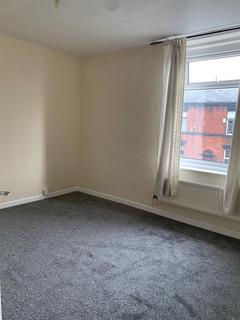 2 bedroom terraced house to rent, Denton Street, Bury BL9