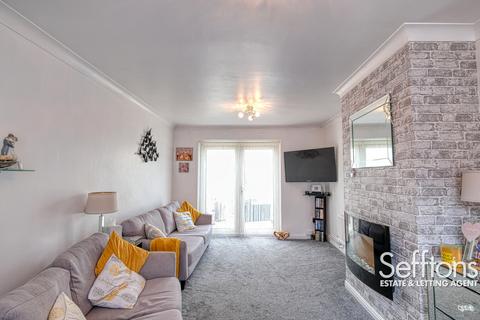 3 bedroom terraced house for sale, Thurling Plain, Norwich, Norfolk
