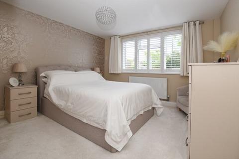 2 bedroom maisonette for sale, Church Drive, West Wickham, BR4