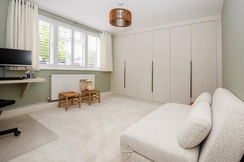 2 bedroom maisonette for sale, Church Drive, West Wickham, BR4