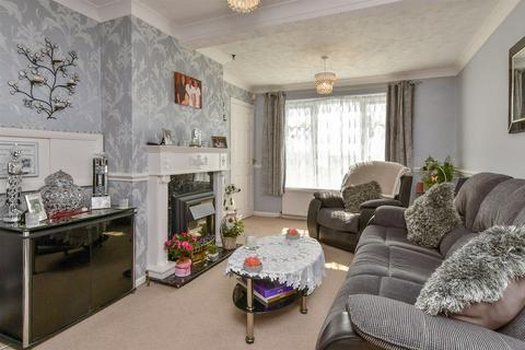 2 bedroom terraced house for sale, Langley Crescent, Woodingdean, Brighton, East Sussex