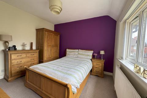 26 Benchill Road, Manchester, M22 8EH