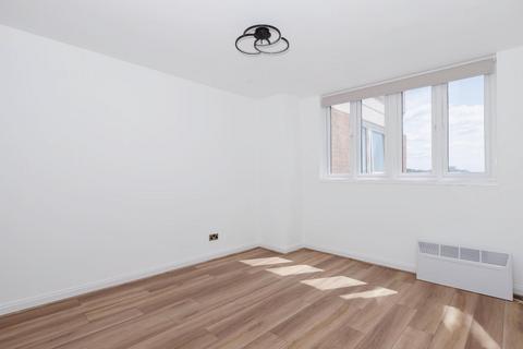 1 bedroom flat for sale, Russell Square, Brighton