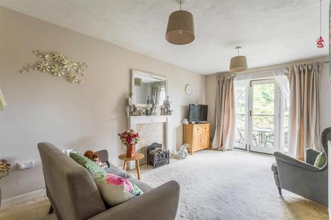 2 bedroom apartment for sale, Windsor Court, Tongdean Lane, Withdean, Brighton