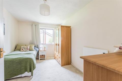 2 bedroom apartment for sale, Windsor Court, Tongdean Lane, Withdean, Brighton