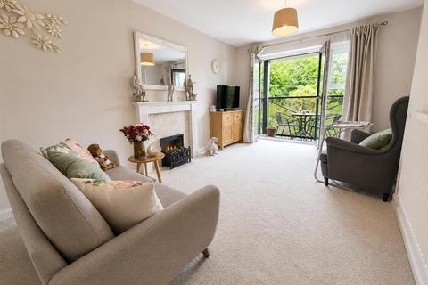 2 bedroom apartment for sale, Windsor Court, Tongdean Lane, Withdean, Brighton