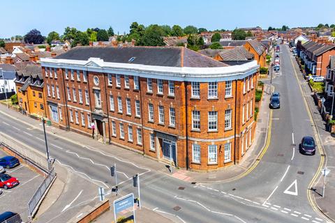 3 bedroom flat to rent, Rectory Road, Rushden NN10