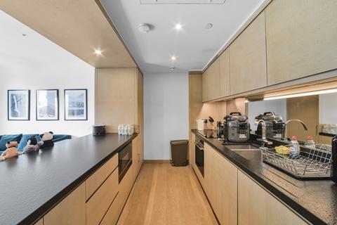 2 bedroom apartment for sale, Viaduct Gardens, Nine Elms, SW11