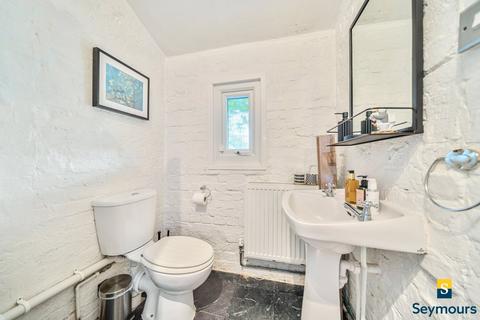 68 Ludlow Road, Guildford, GU2 7NW