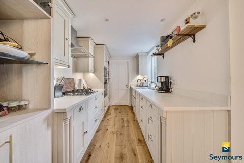 68 Ludlow Road, Guildford, GU2 7NW