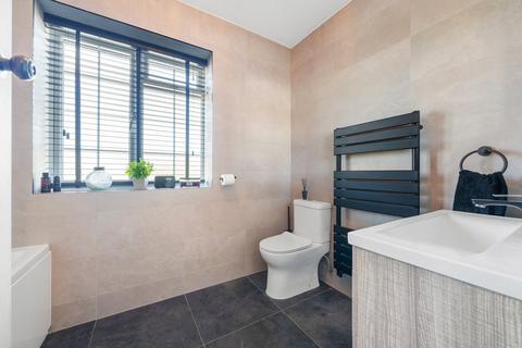 9 Pondfield Road, Bromley, BR2 7HS