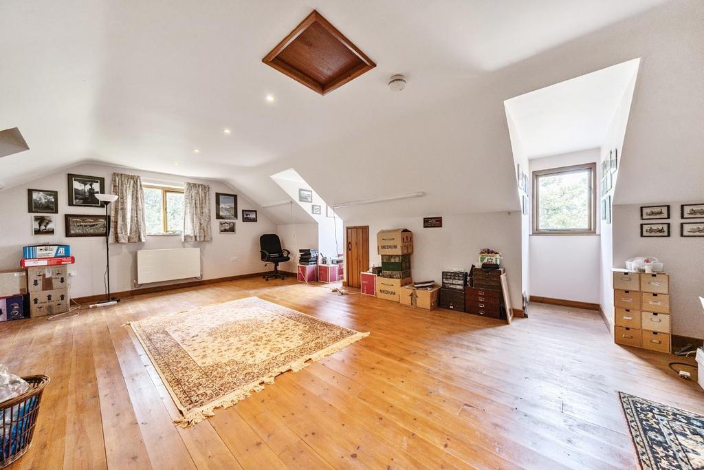 Garage first floor.jpg